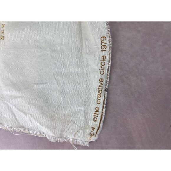 Vintage Floral Prayer Crewel Unframed - Picture 6 of 6